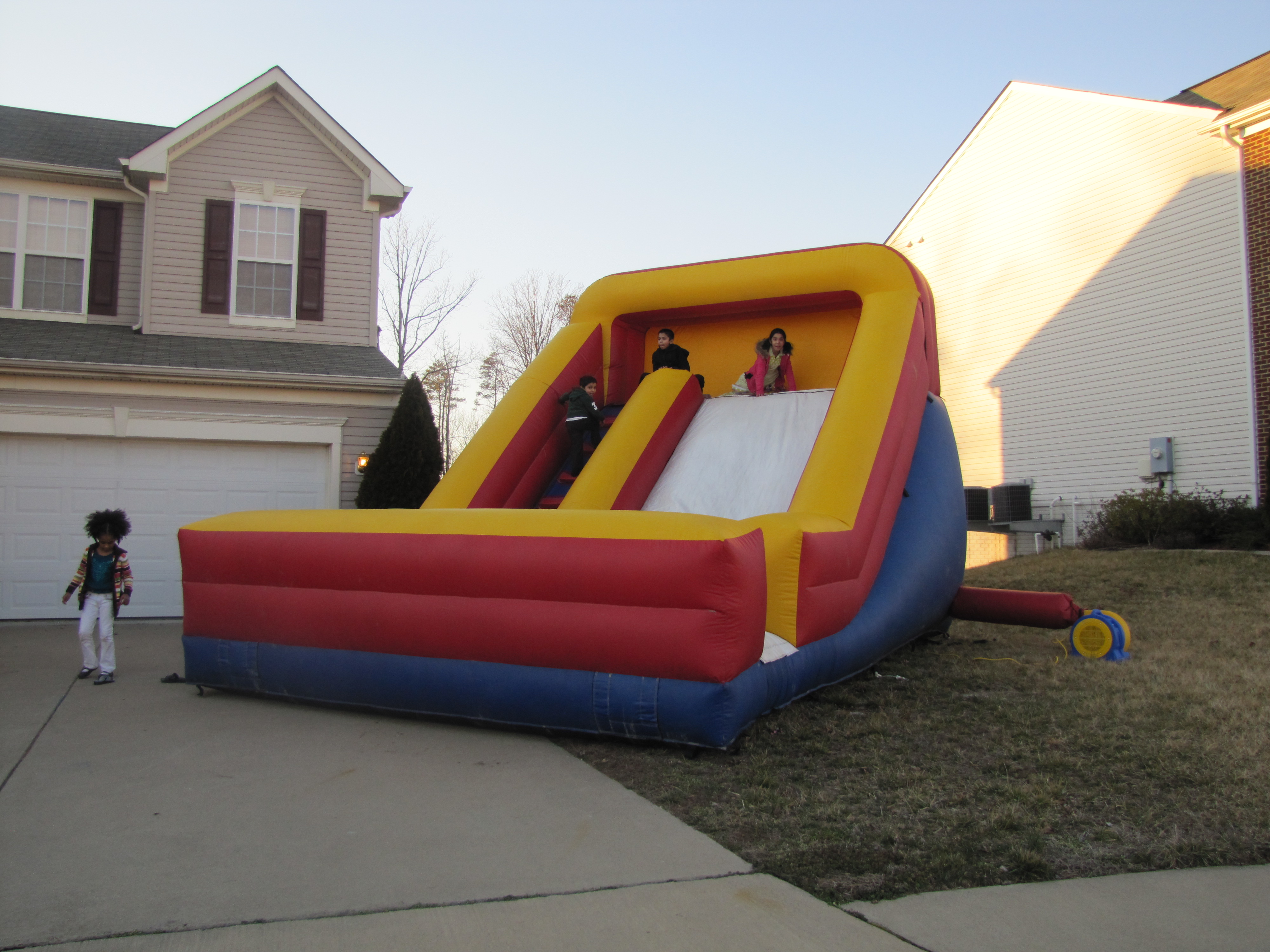 12' Party Slide