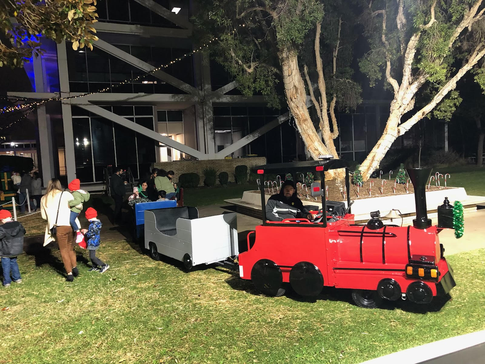 Story Book Train Deluxe 