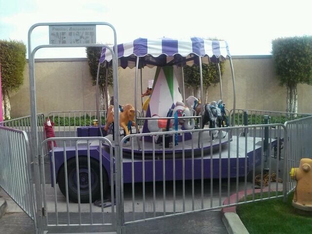 Merry Go Round /Circus An.